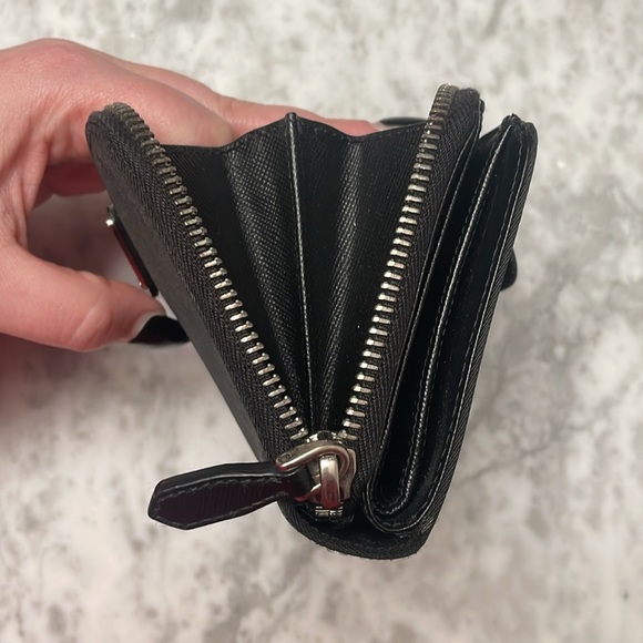 EUC Prada Tessuto Nylon Compact 90s Zip Wallet - Picture 7 of 11